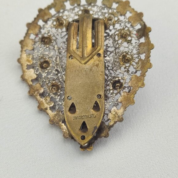 1920's Filigree, Rhinestone & Purple Enamel Flower Fur Clip from Czechoslovakia - Picture 5 of 7